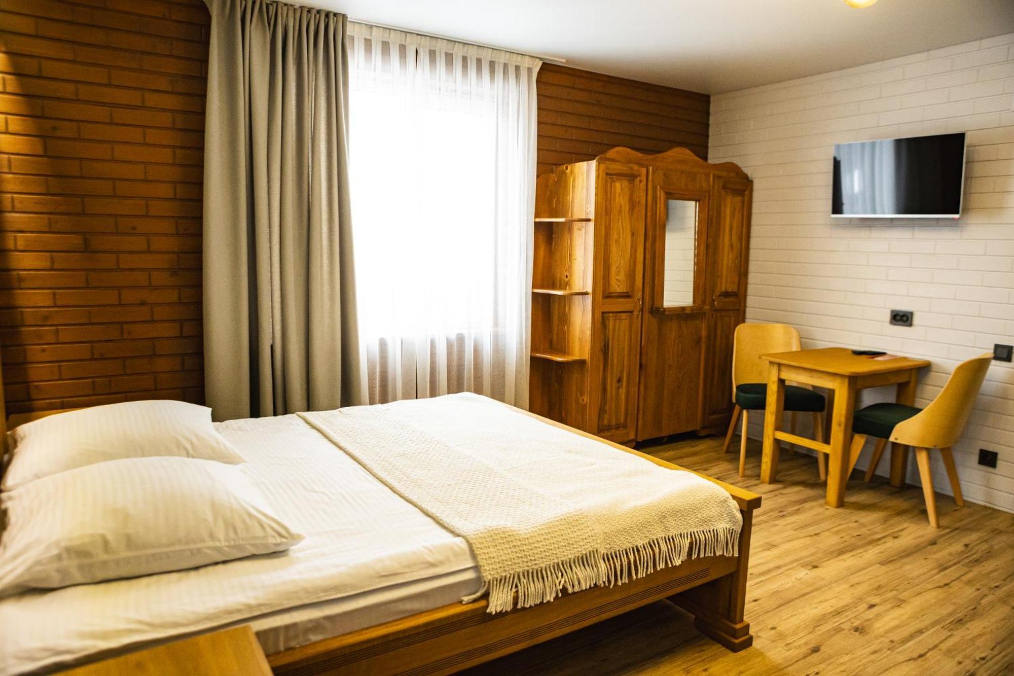 Zatyshok Nad Prutom Hotel Bukovel Bagian luar foto