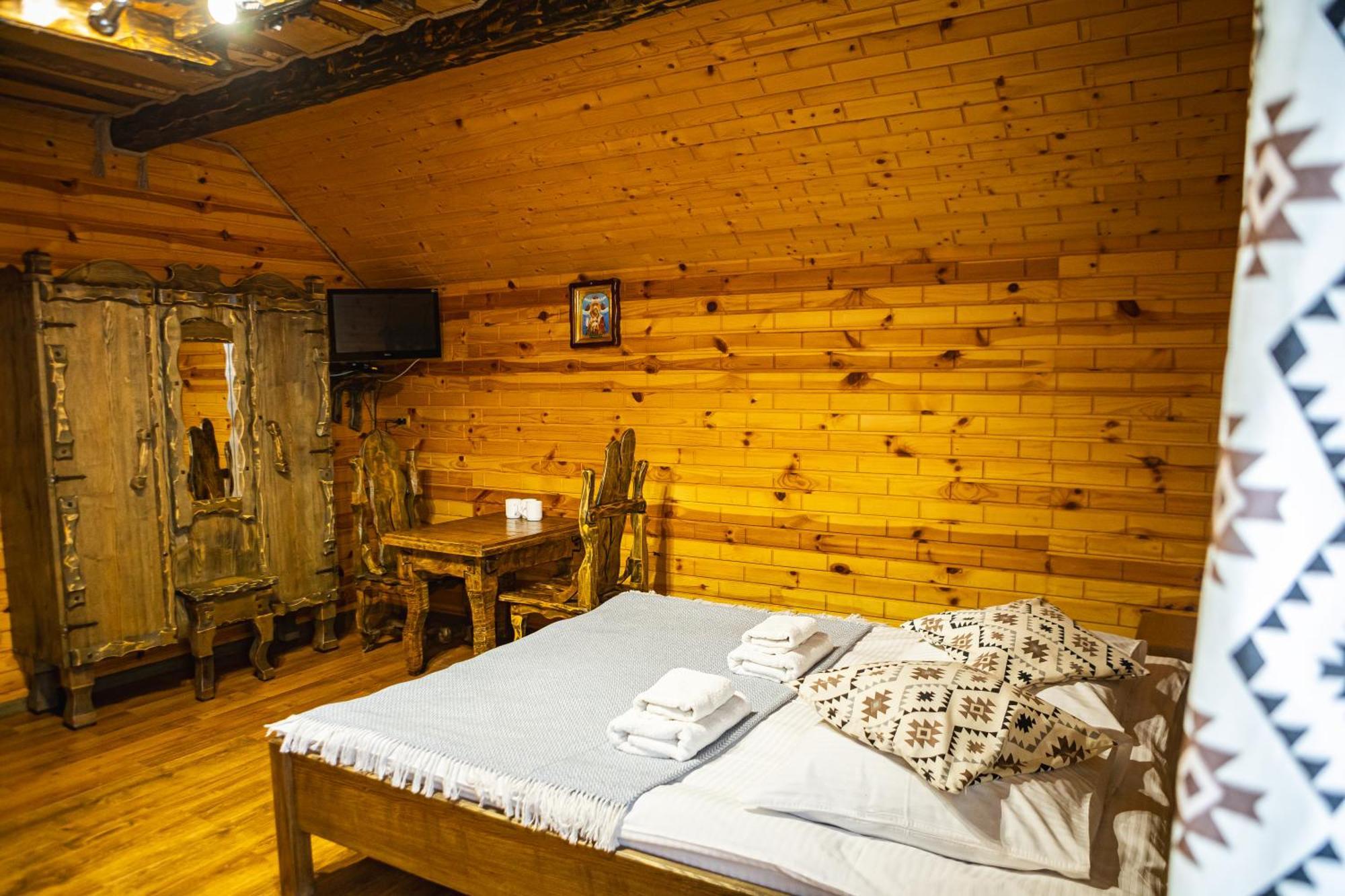Zatyshok Nad Prutom Hotel Bukovel Bagian luar foto