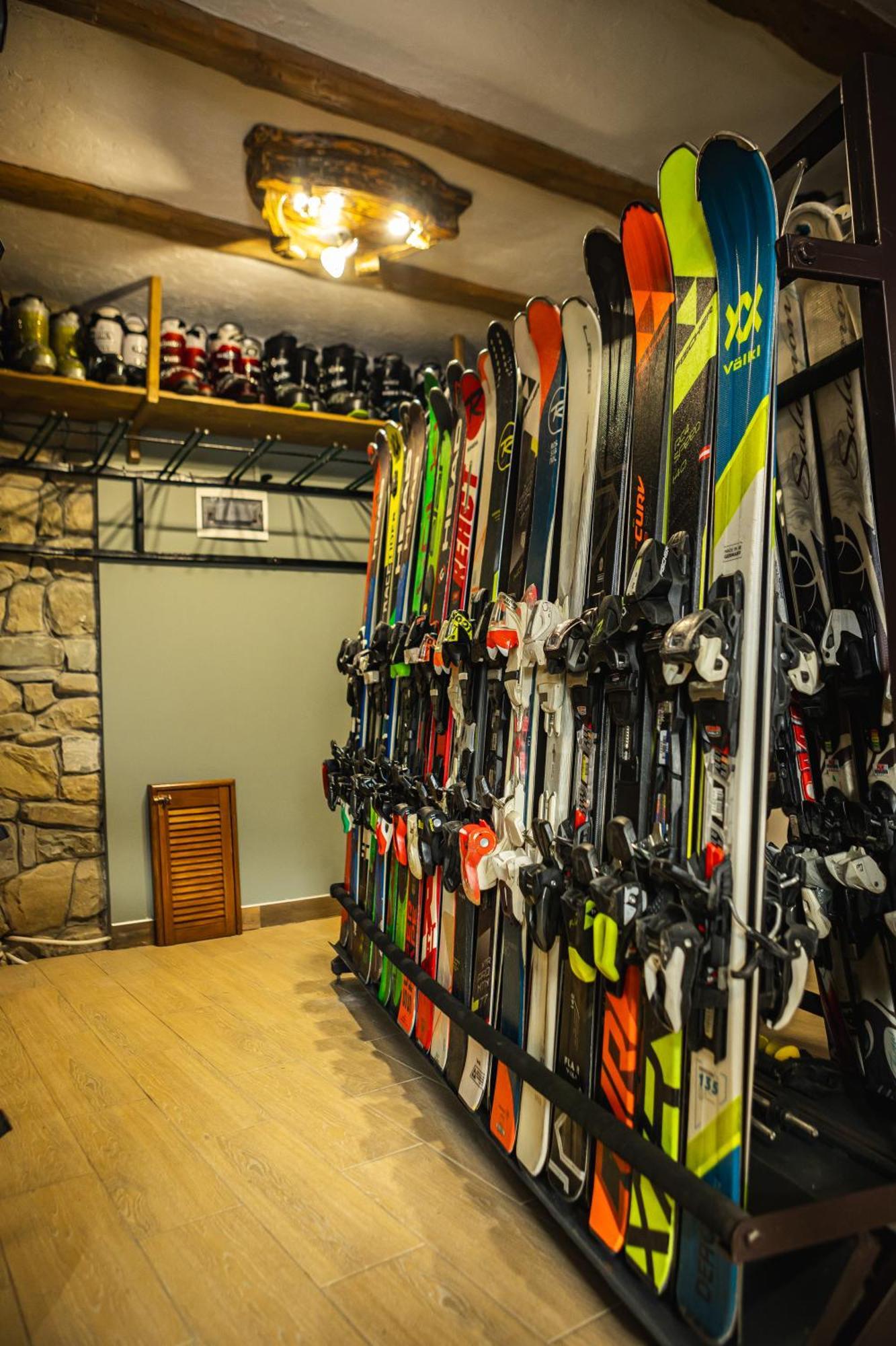 Zatyshok Nad Prutom Hotel Bukovel Bagian luar foto