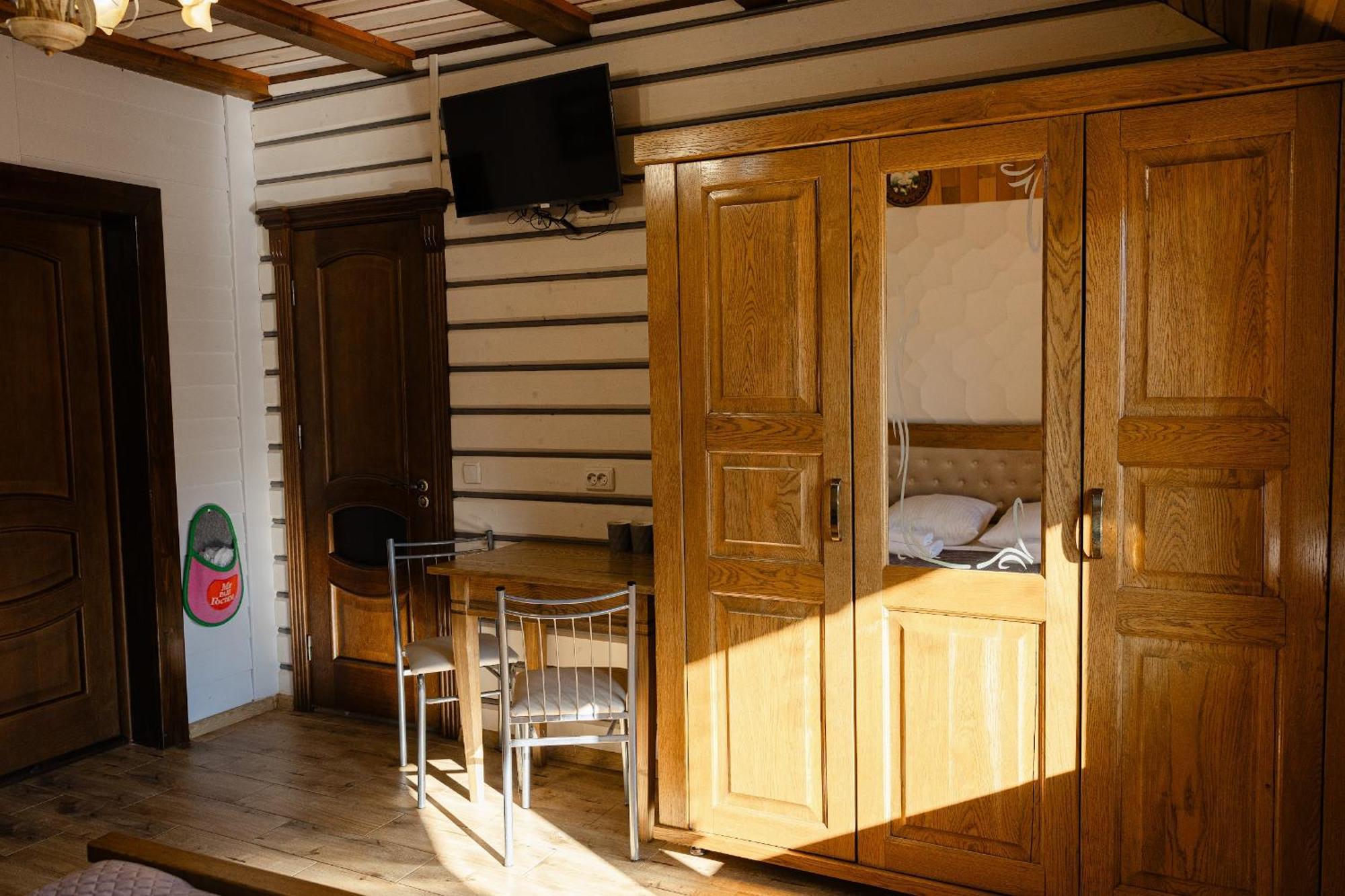 Zatyshok Nad Prutom Hotel Bukovel Bagian luar foto
