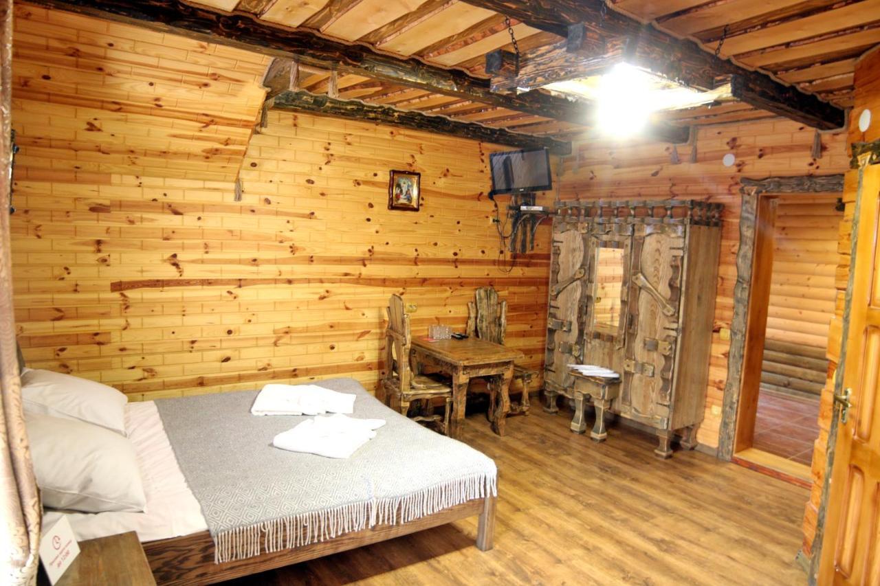 Zatyshok Nad Prutom Hotel Bukovel Bagian luar foto